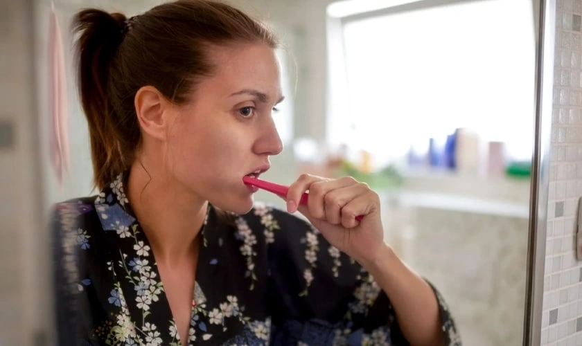 How To Remove Food Stuck In Wisdom Tooth Hole