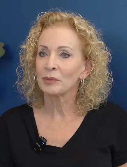 Janet sharing her smile transformation experience at Sumner Dental Group in Gallatin, TN.